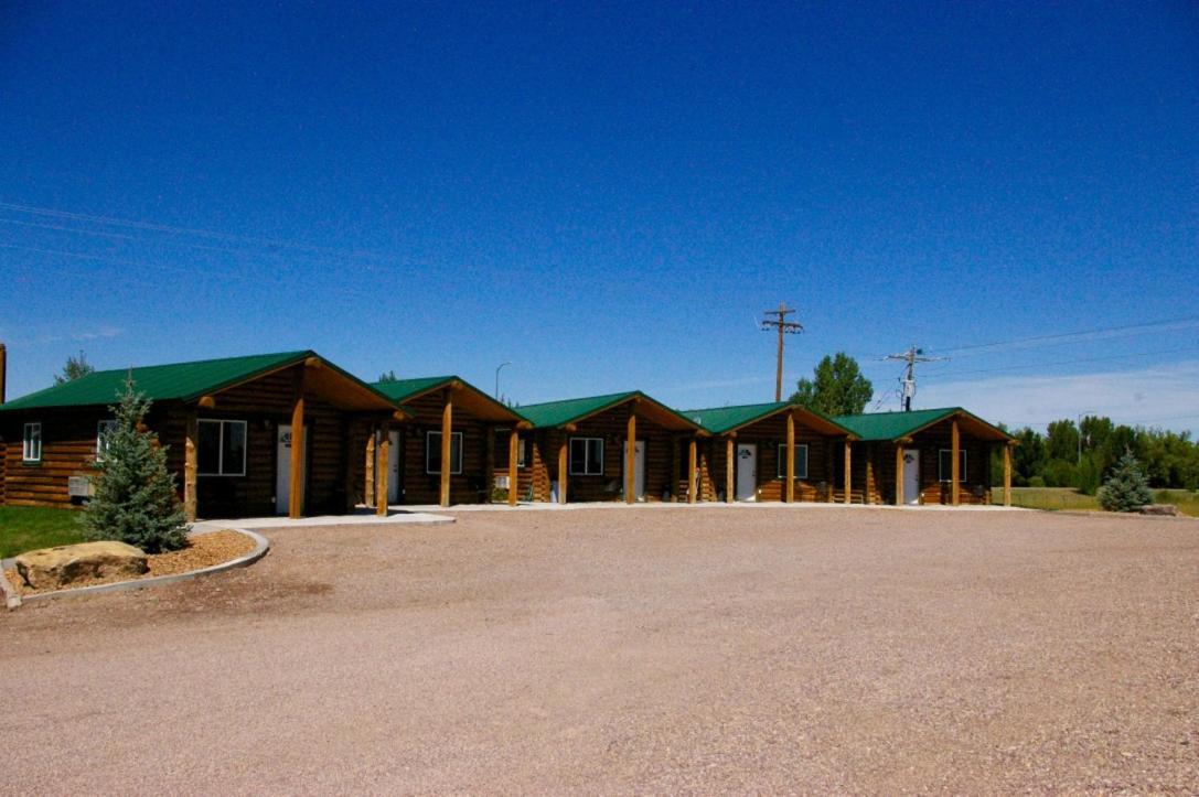 Lyman Country Cabins Inn מראה חיצוני תמונה
