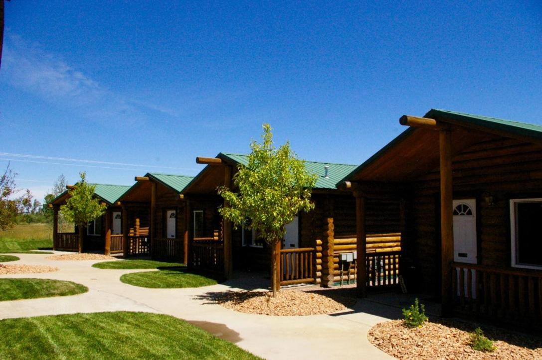 Lyman Country Cabins Inn מראה חיצוני תמונה