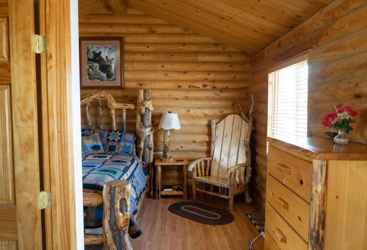 Lyman Country Cabins Inn מראה חיצוני תמונה