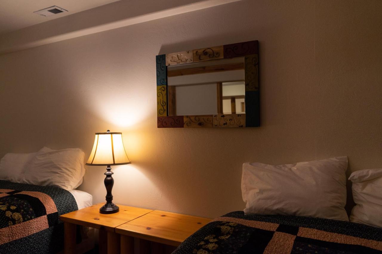 Lyman Country Cabins Inn מראה חיצוני תמונה