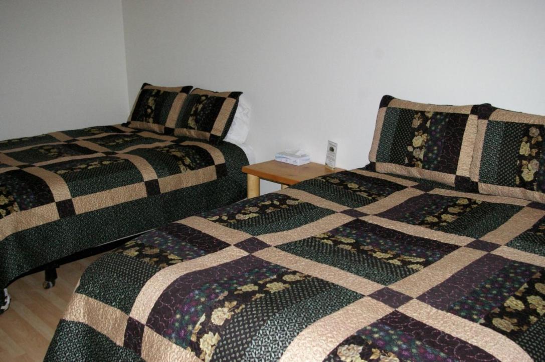 Lyman Country Cabins Inn חדר תמונה